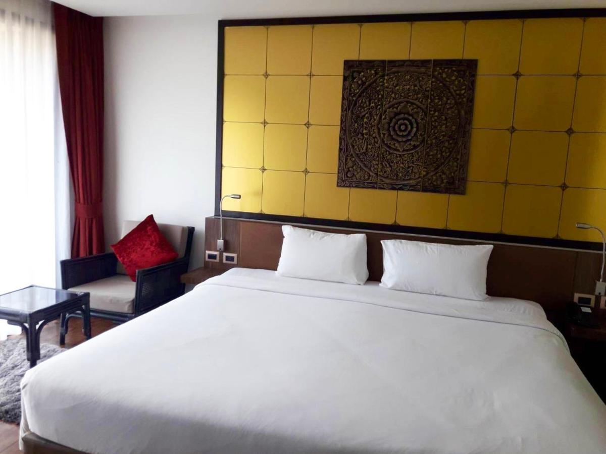 The Beach Condotel Kata 500 Maters To The Beach 外观 照片